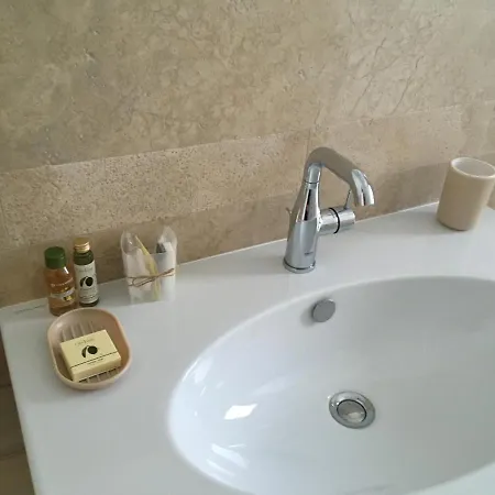 A Casa Di Lu B&B *